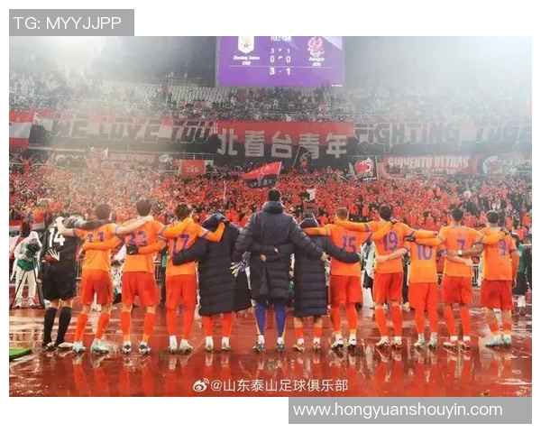 综艺节目邀约足球巨星加盟引发热议 球迷期待精彩互动亮相